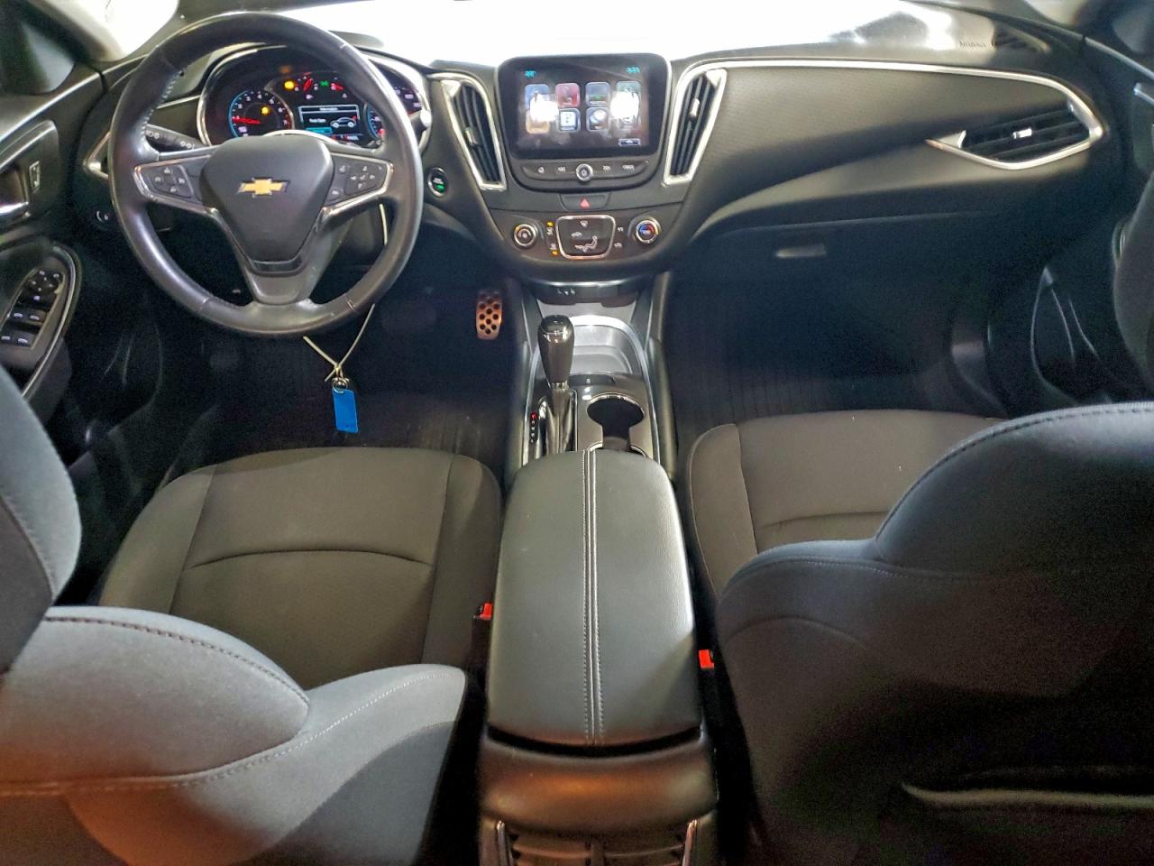 2016 CHEVROLET MALIBU LT photo 8