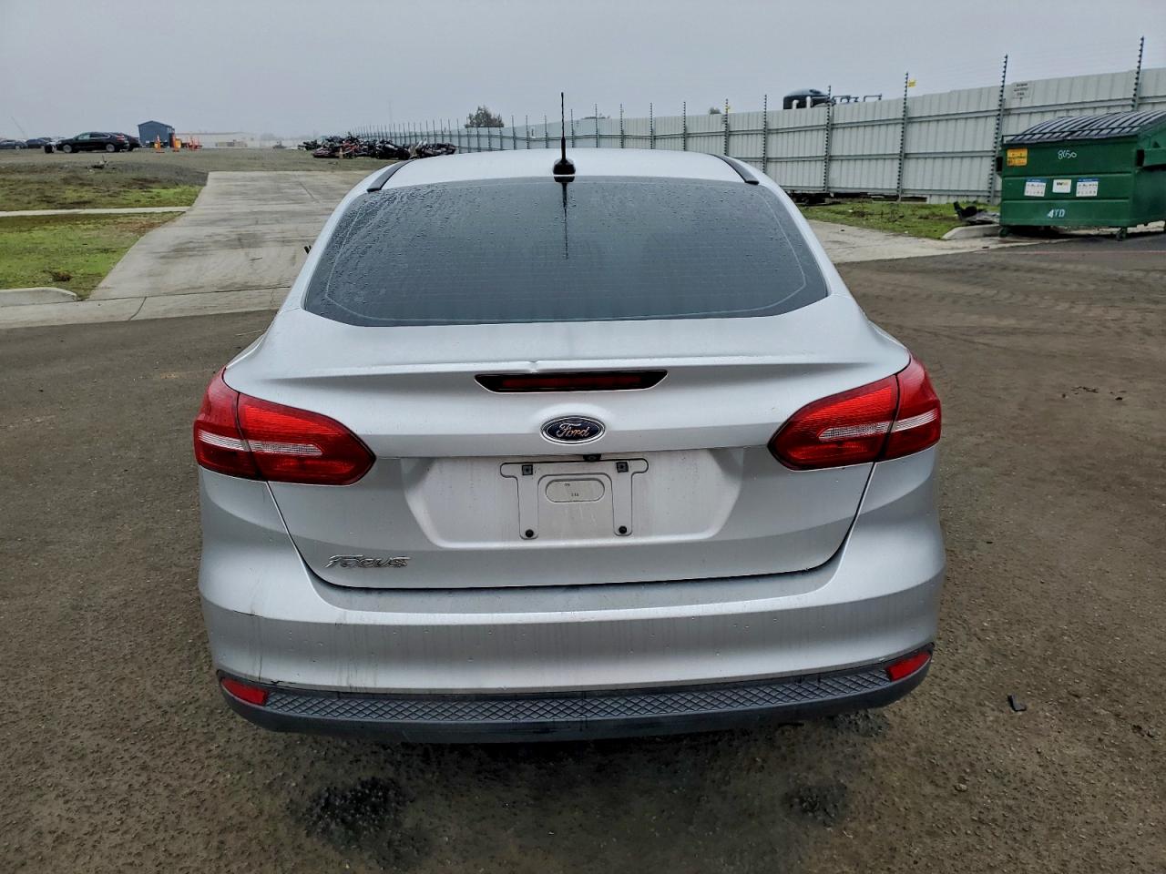 2015 FORD FOCUS S photo 6