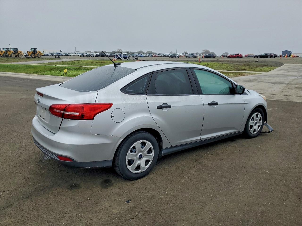 2015 FORD FOCUS S photo 3