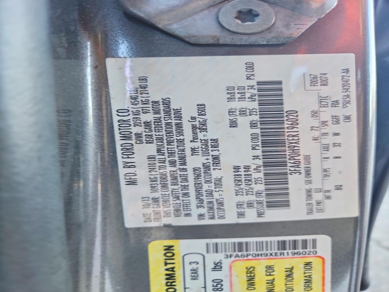 2014 FORD FUSION SE photo 12