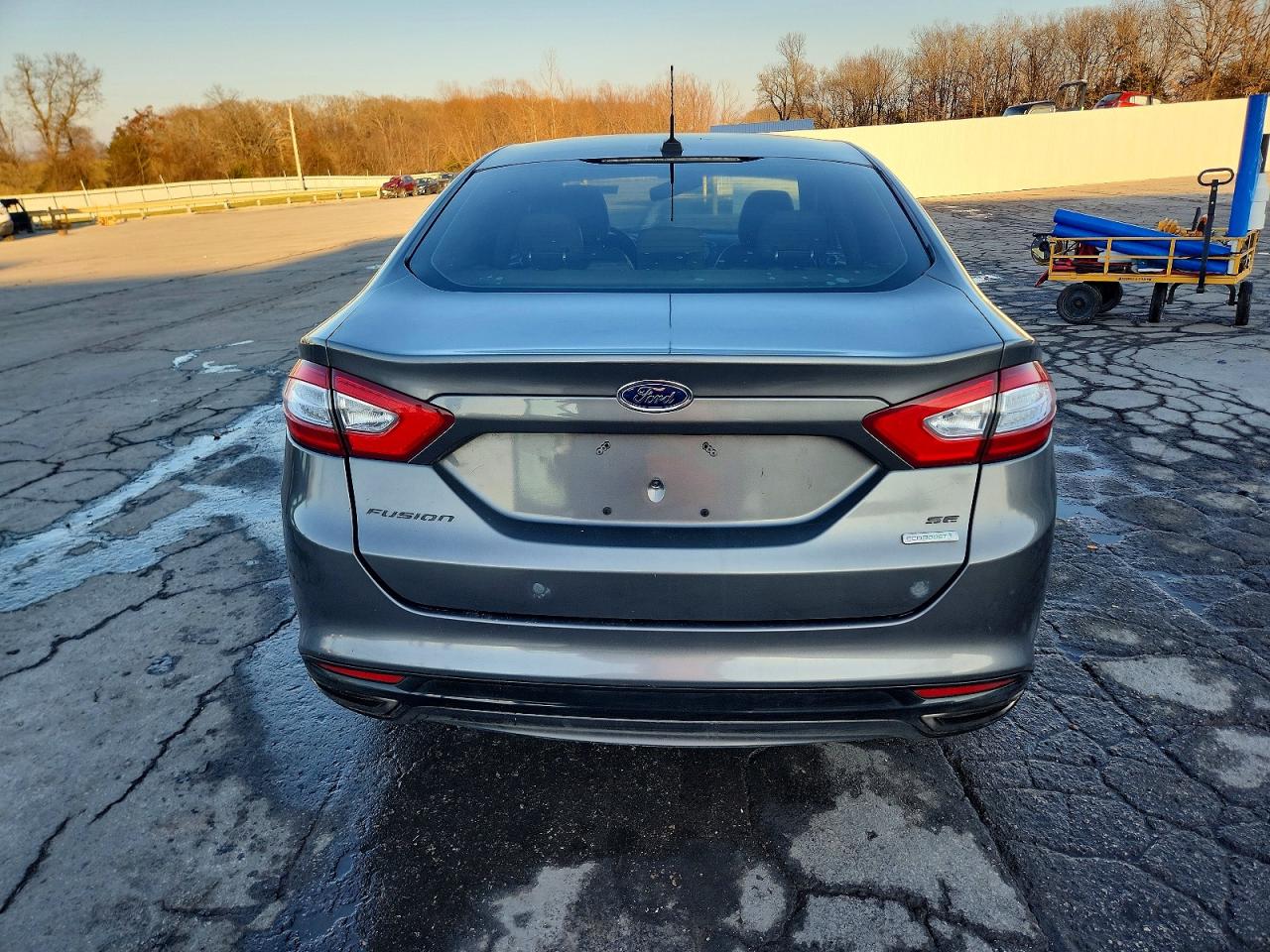 2014 FORD FUSION SE photo 6
