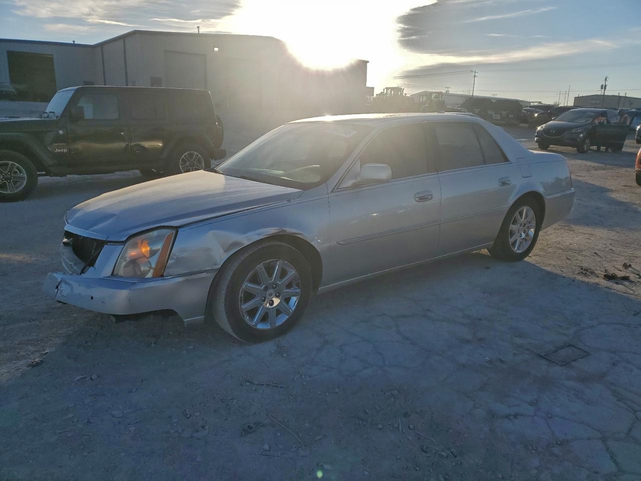 2011 CADILLAC DTS
