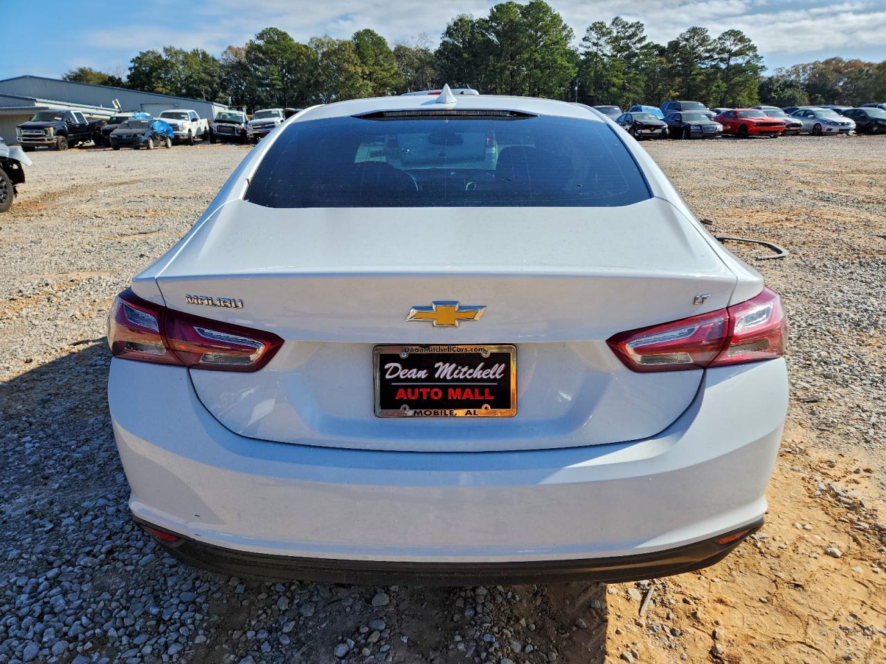 2022 CHEVROLET MALIBU LT photo 6
