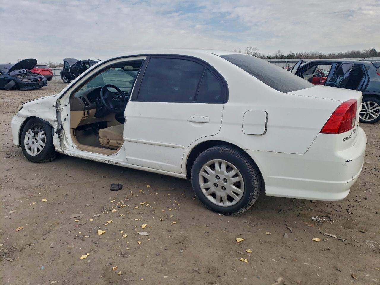 2004 HONDA CIVIC LX photo 2