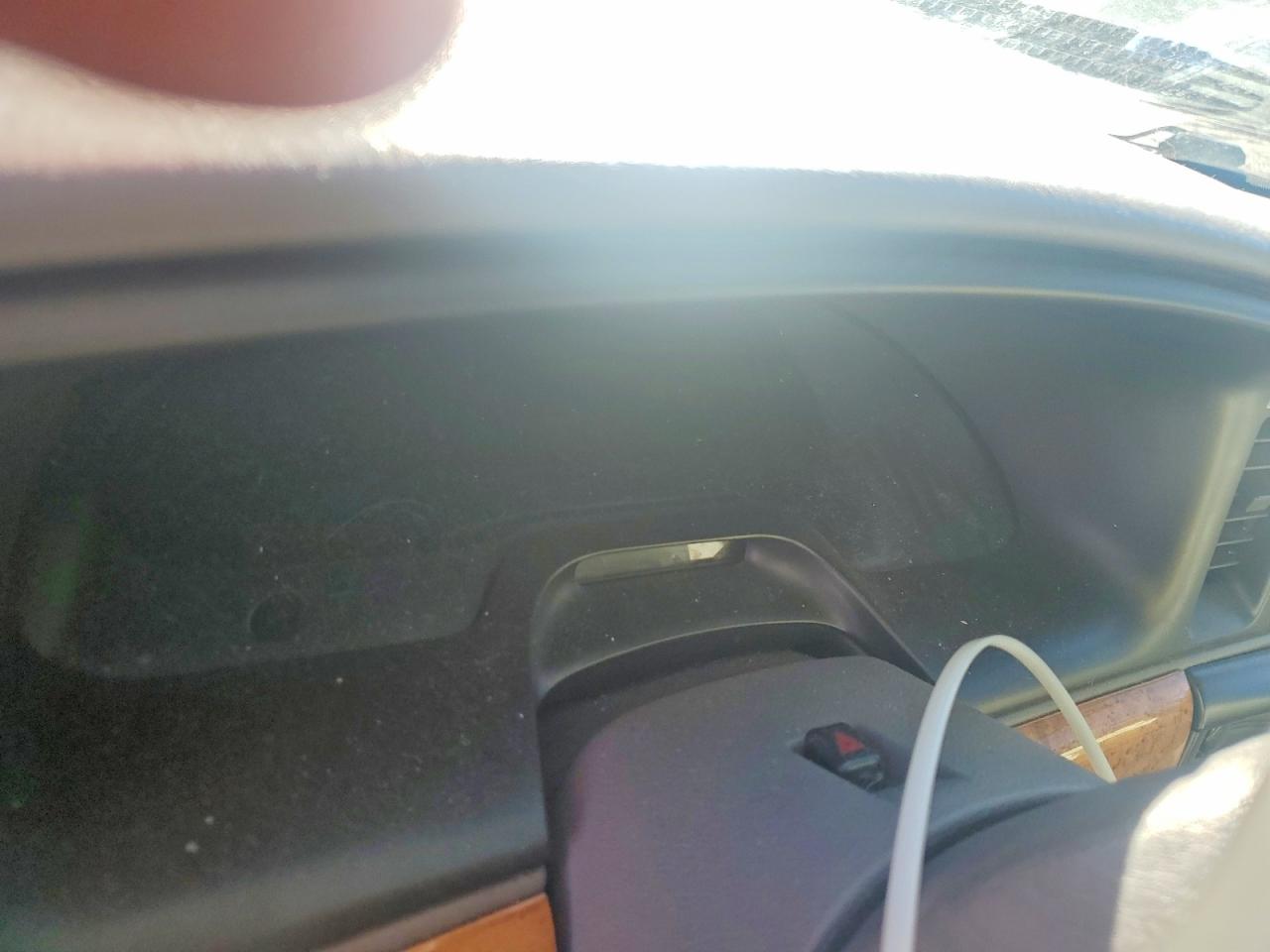 1999 LINCOLN CONTINENTAL photo 9