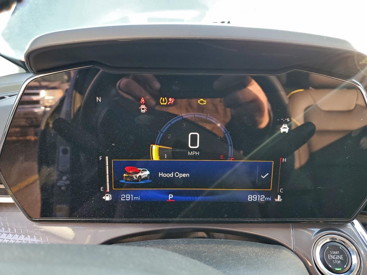 2025 CHEVROLET TRAX ACTIV photo 9