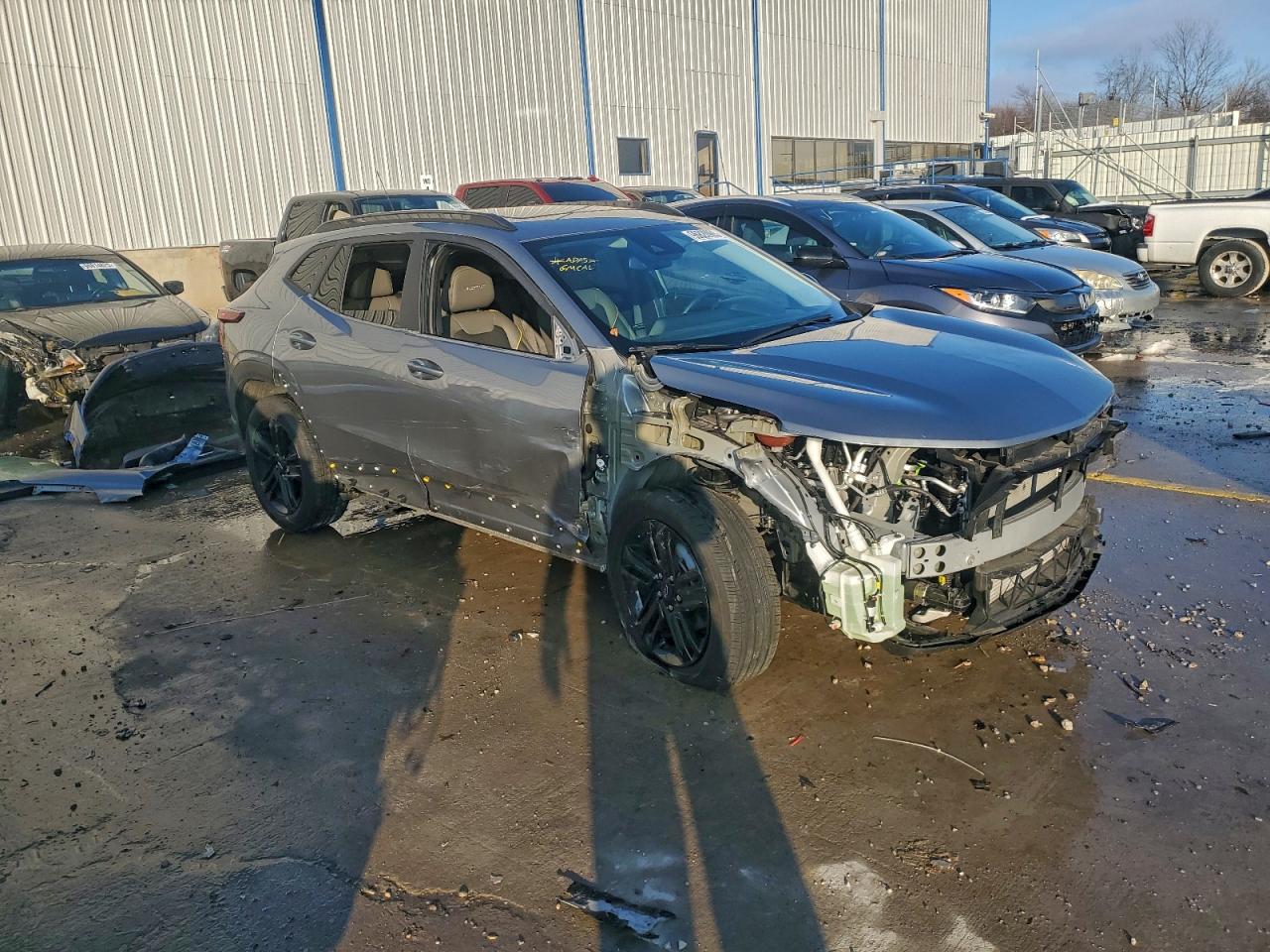 2025 CHEVROLET TRAX ACTIV photo 4