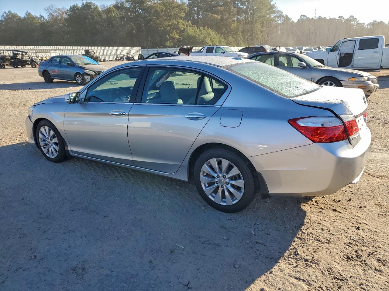 2013 HONDA ACCORD EXL photo 2