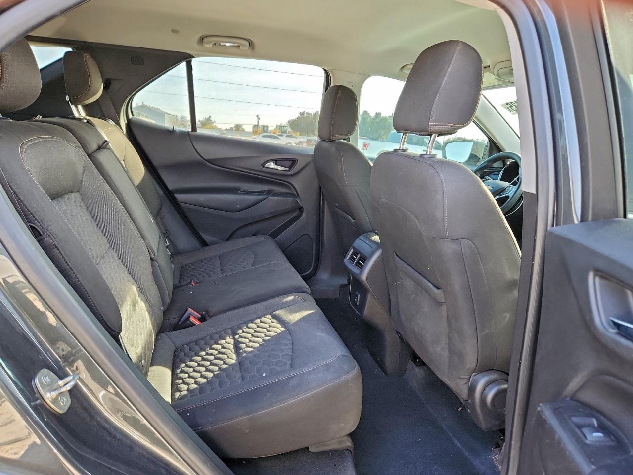 2019 CHEVROLET EQUINOX LT photo 11