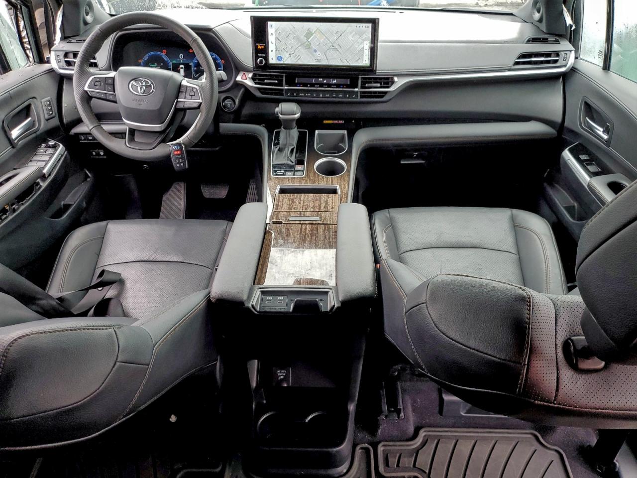 2025 TOYOTA SIENNA LIMITED photo 8