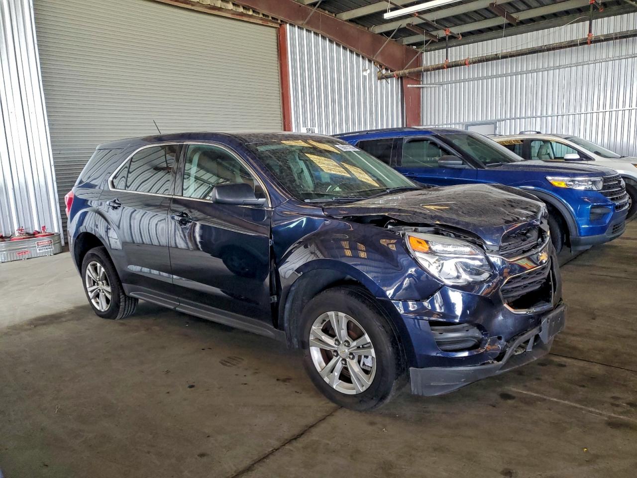 2016 CHEVROLET EQUINOX LS photo 4