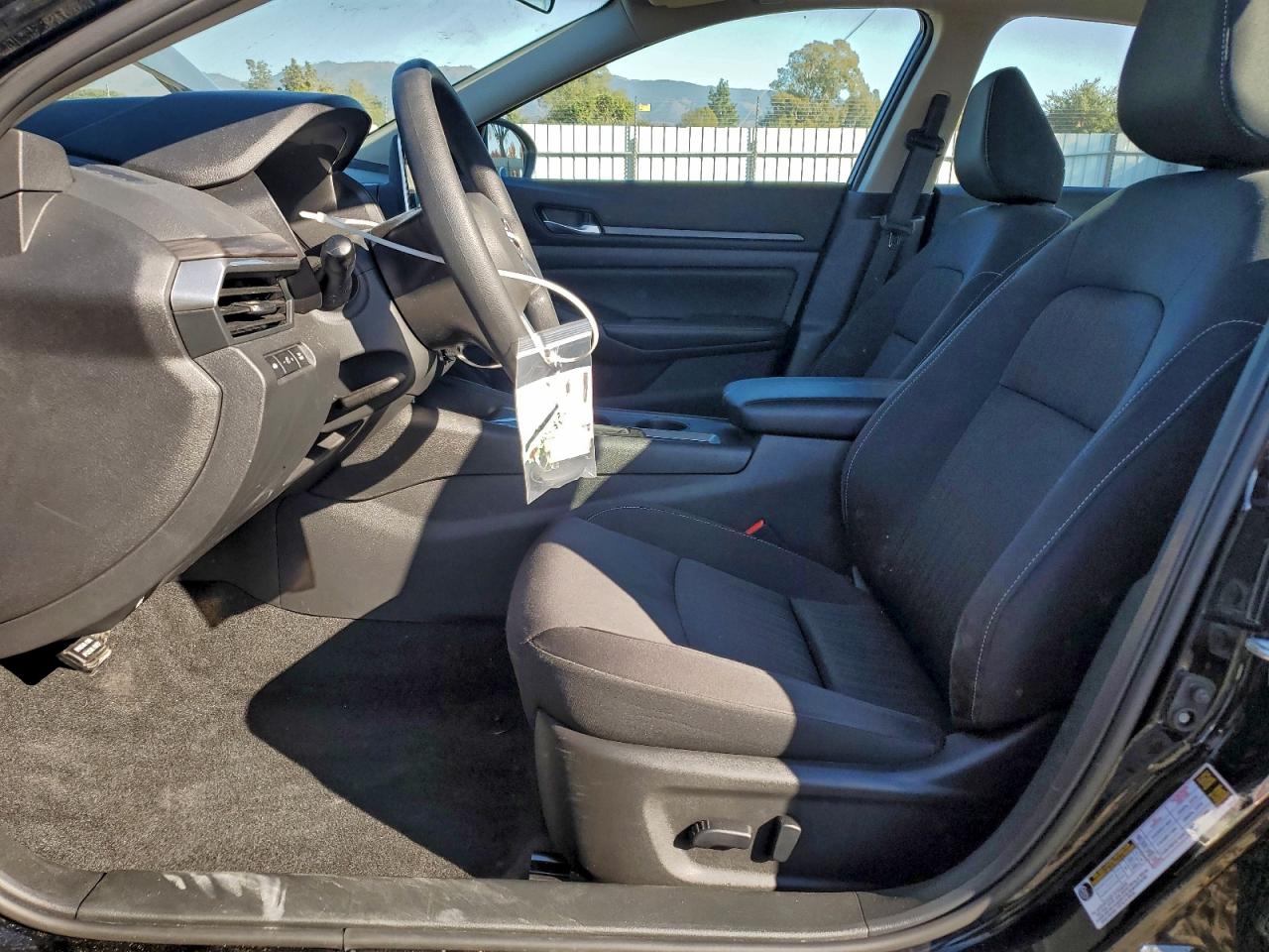 2025 NISSAN ALTIMA SV photo 7