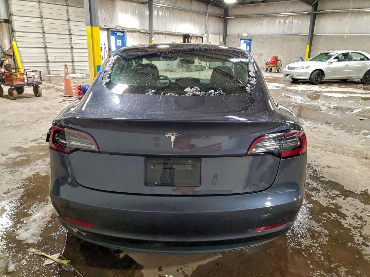 2023 TESLA MODEL 3 photo 6