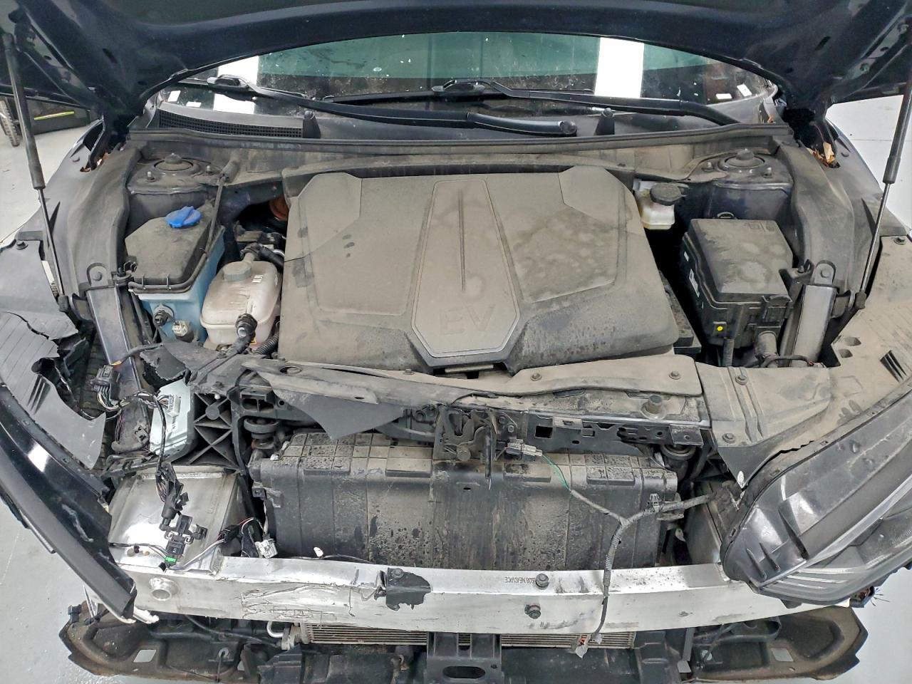 2023 KIA EV6 LIGHT photo 11