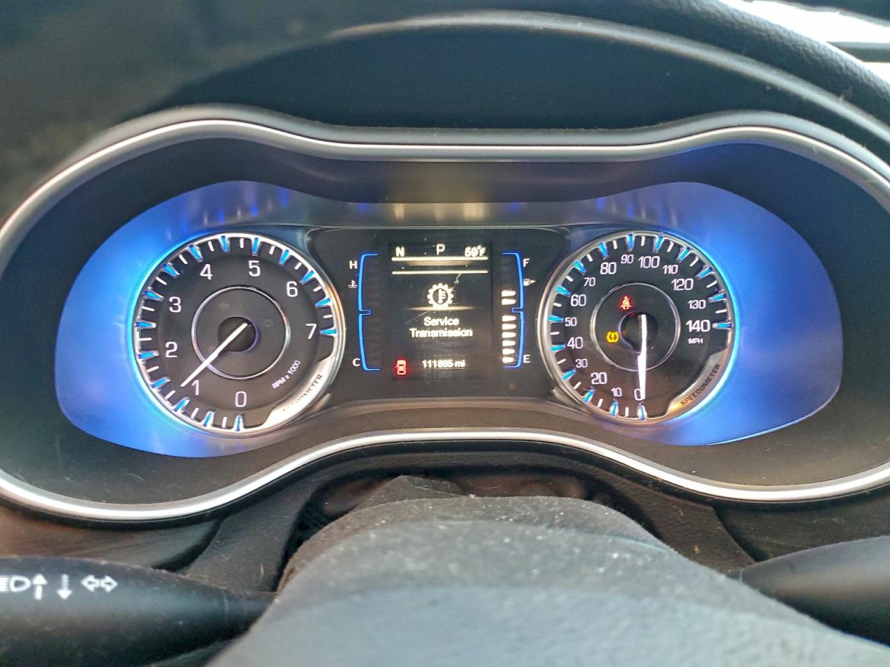 2015 CHRYSLER 200 LIMITED photo 9