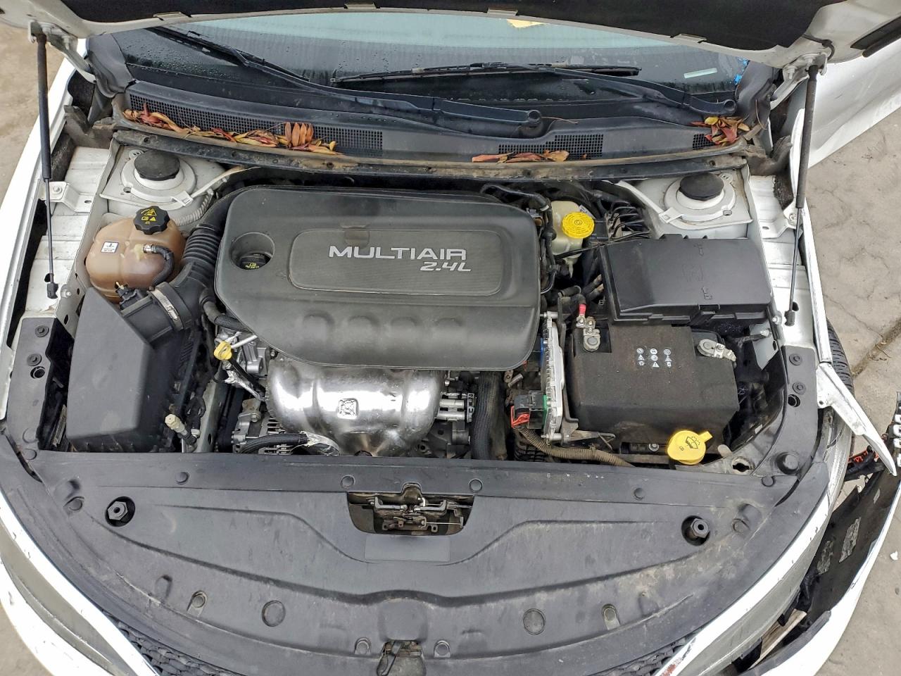 2015 CHRYSLER 200 LIMITED photo 11