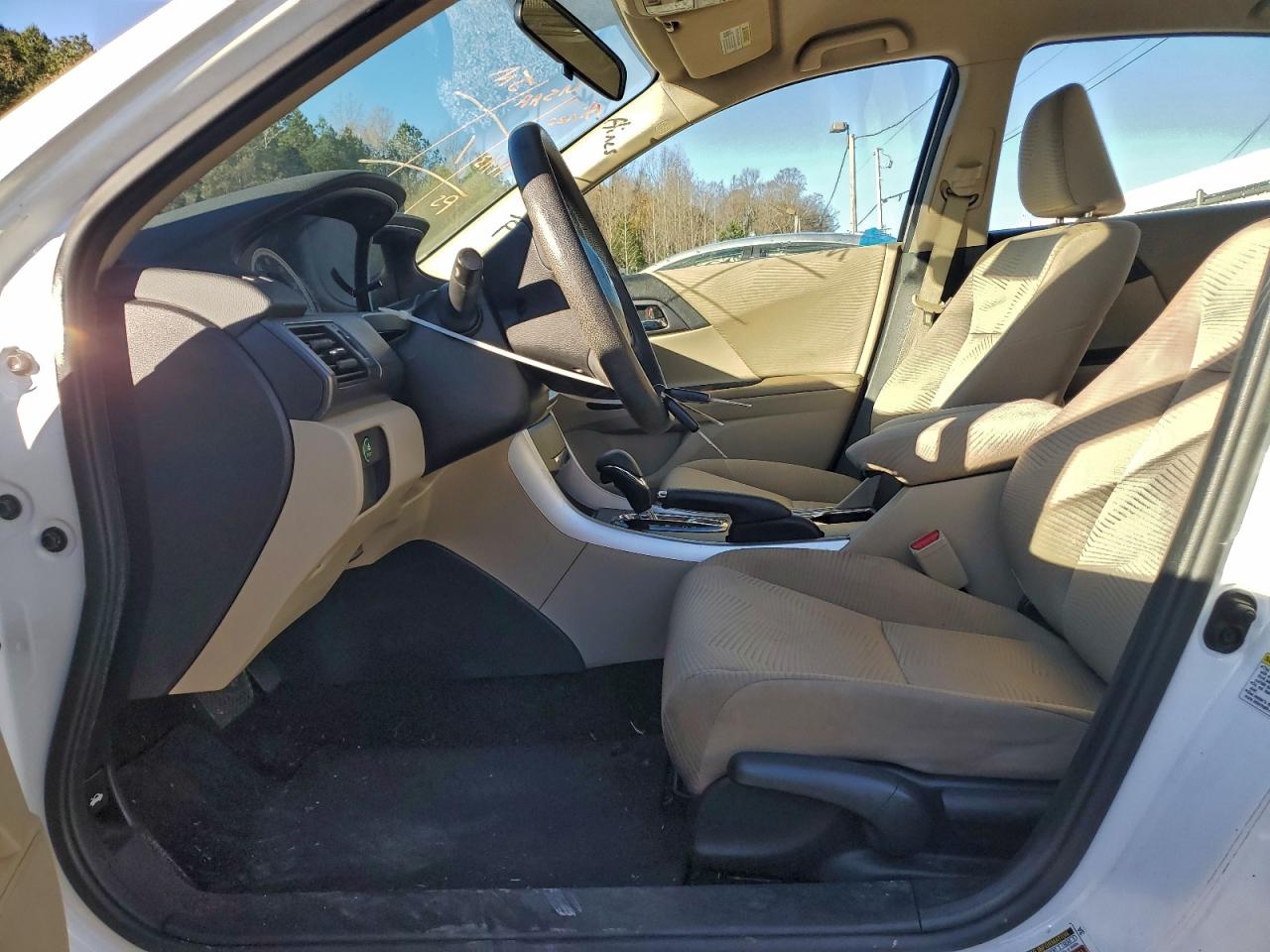 2015 HONDA ACCORD LX photo 7