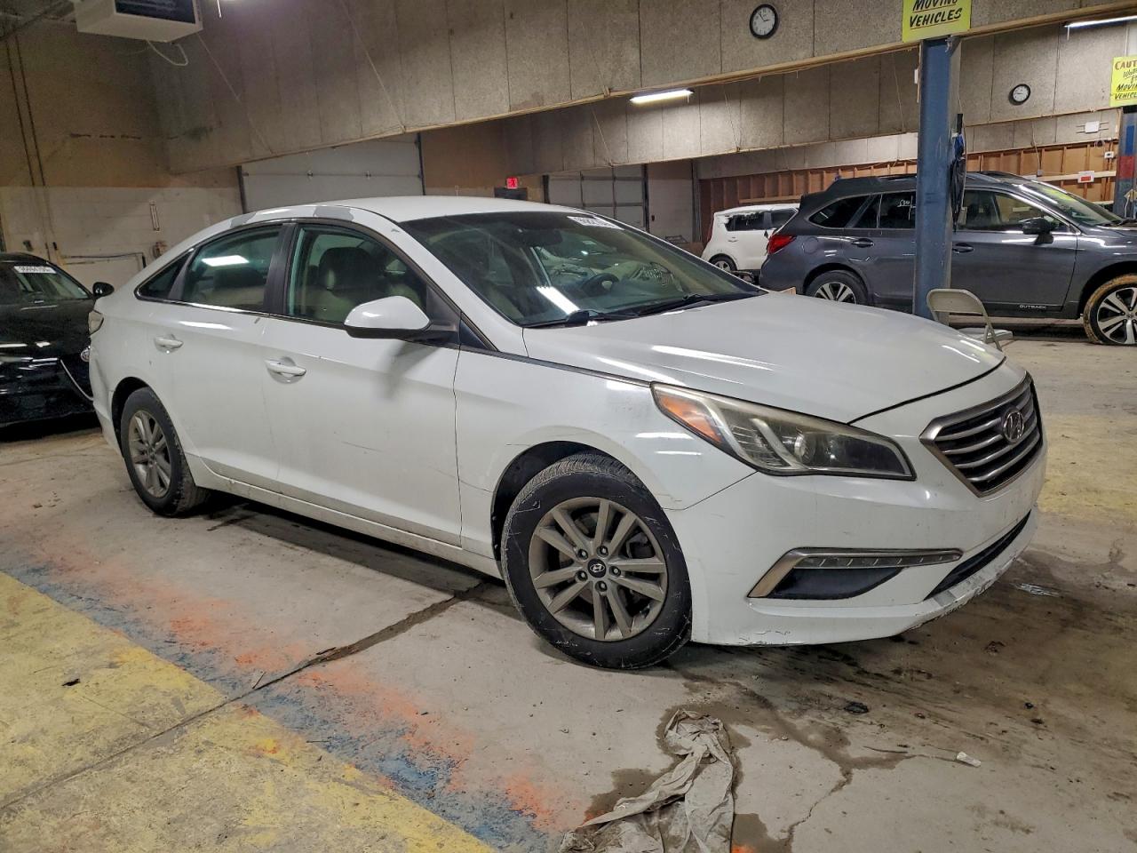 2015 HYUNDAI SONATA SE photo 4