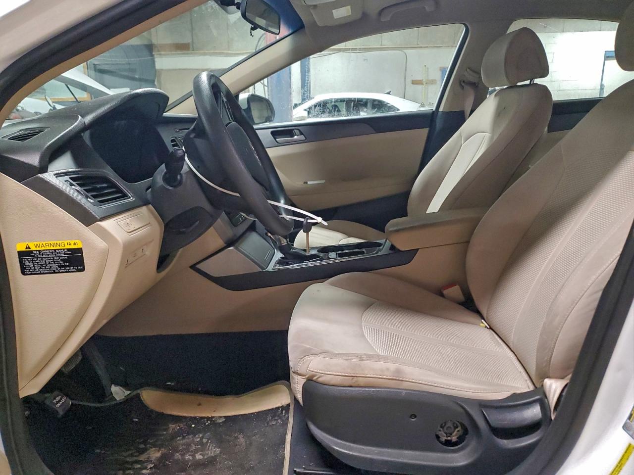 2015 HYUNDAI SONATA SE photo 7