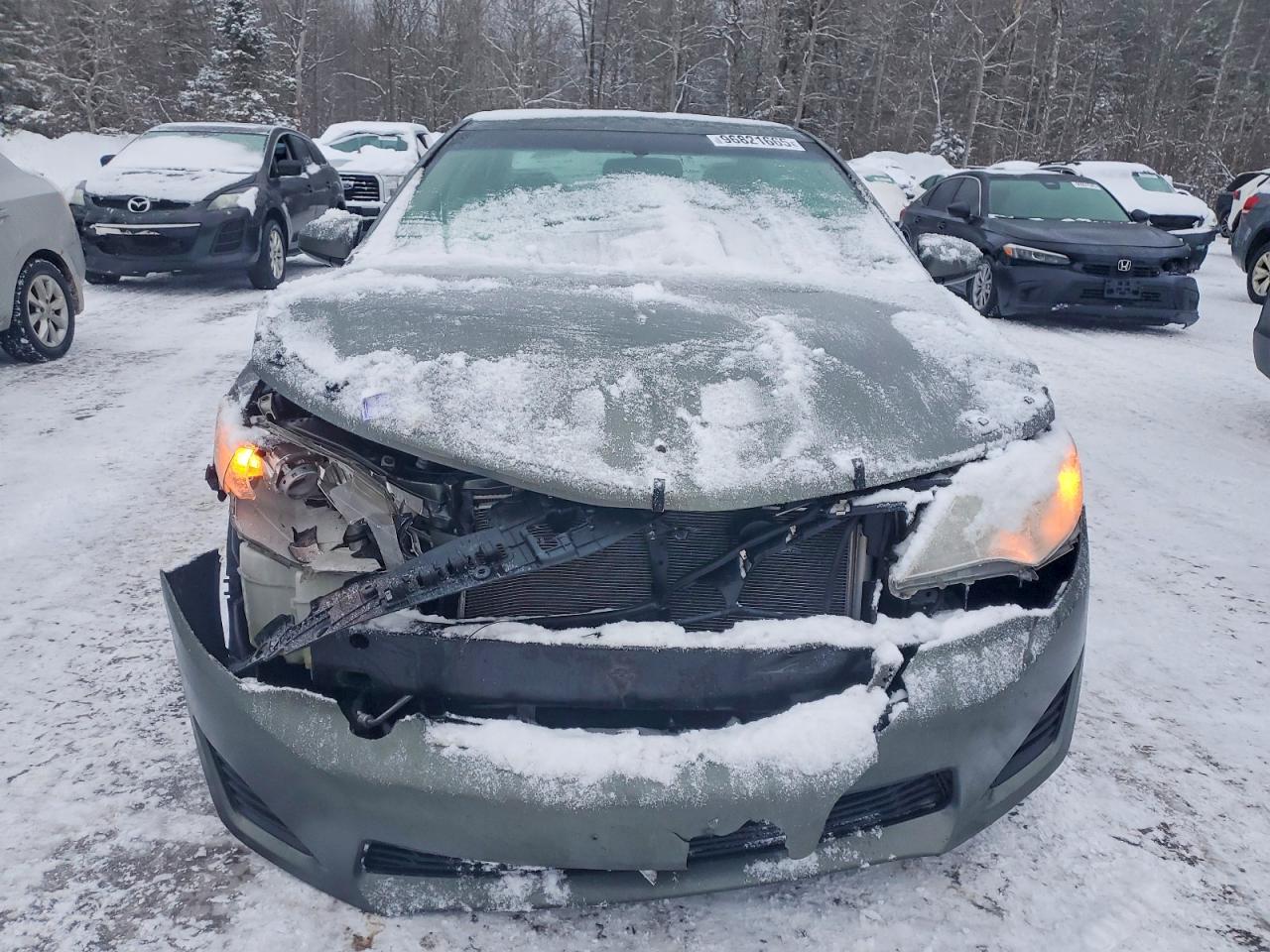 2013 TOYOTA CAMRY L photo 5
