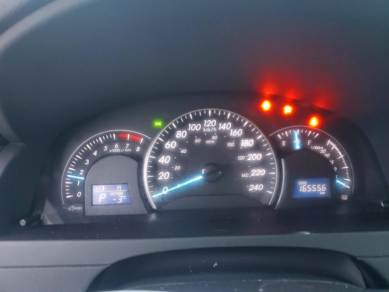 2013 TOYOTA CAMRY L photo 9
