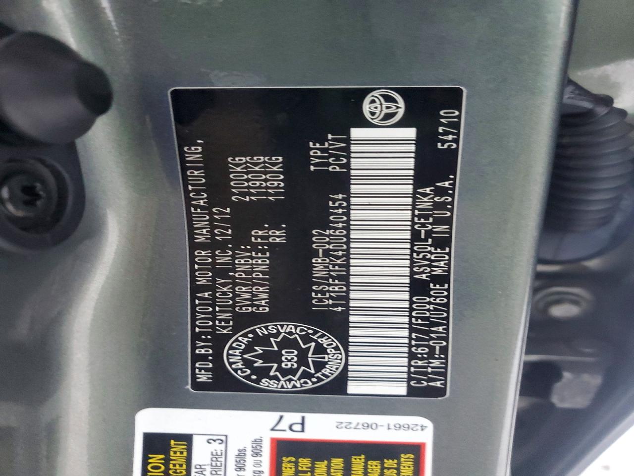 2013 TOYOTA CAMRY L photo 12