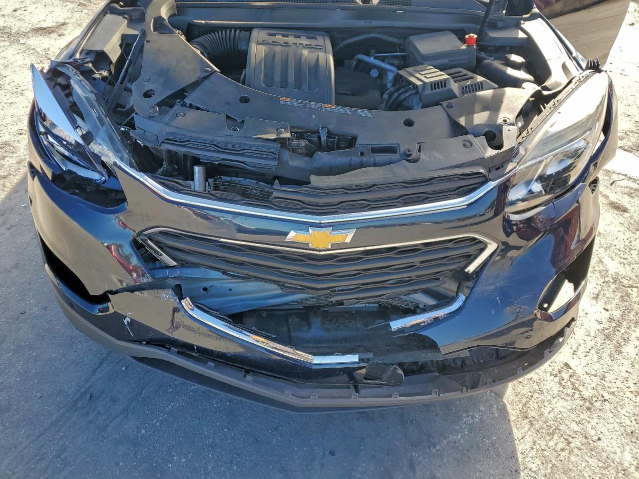 2017 CHEVROLET EQUINOX LS photo 12