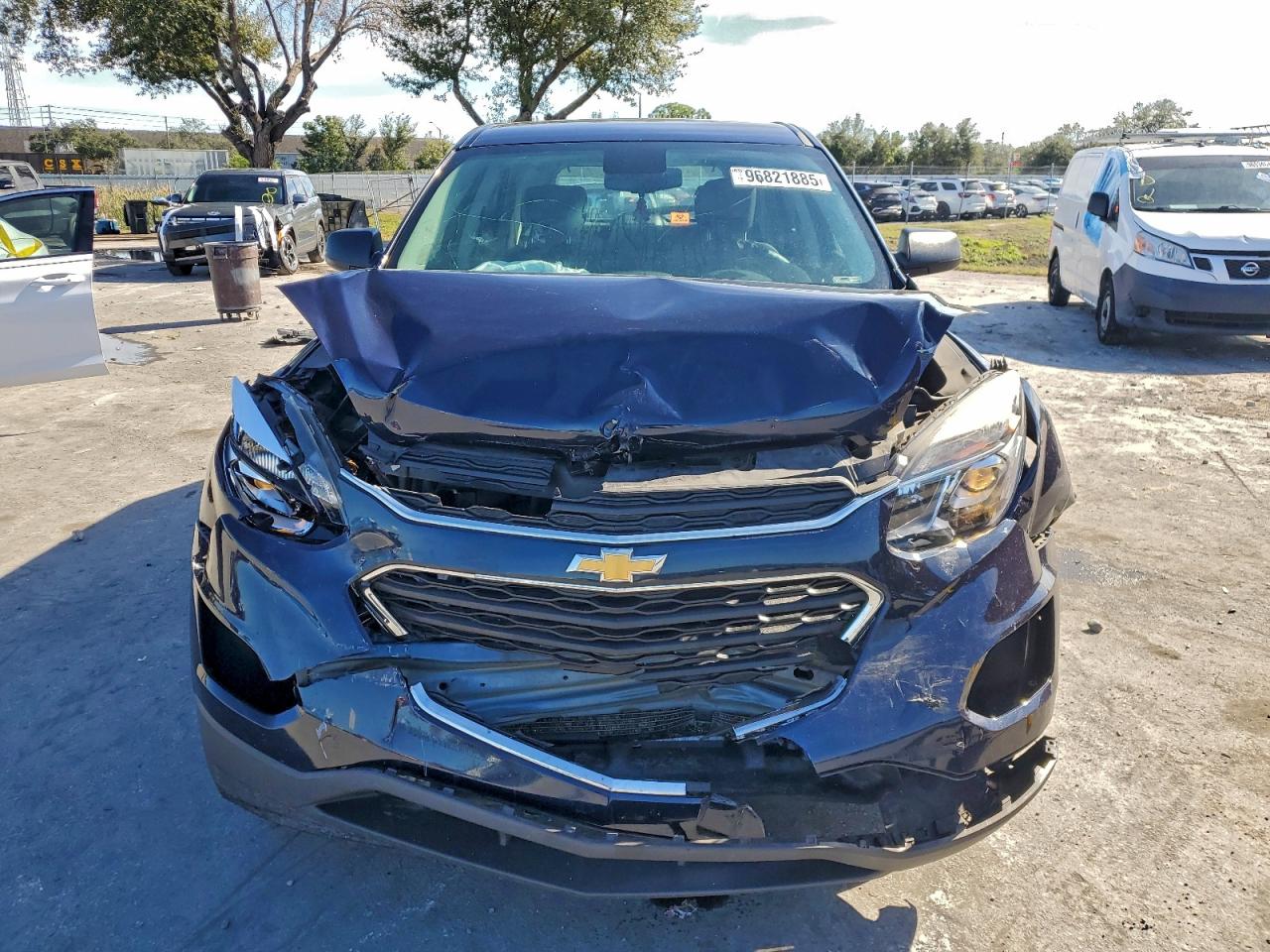 2017 CHEVROLET EQUINOX LS photo 5