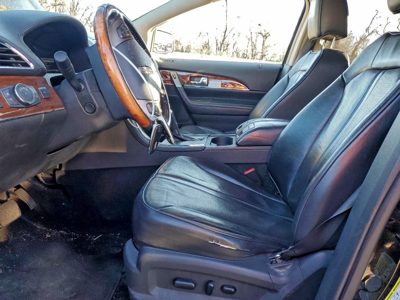 2011 LINCOLN MKX photo 13