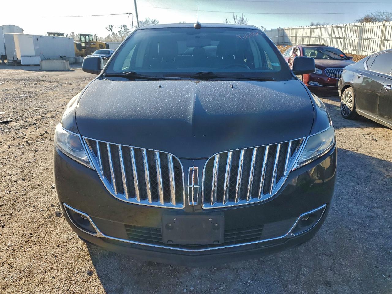 2011 LINCOLN MKX photo 9