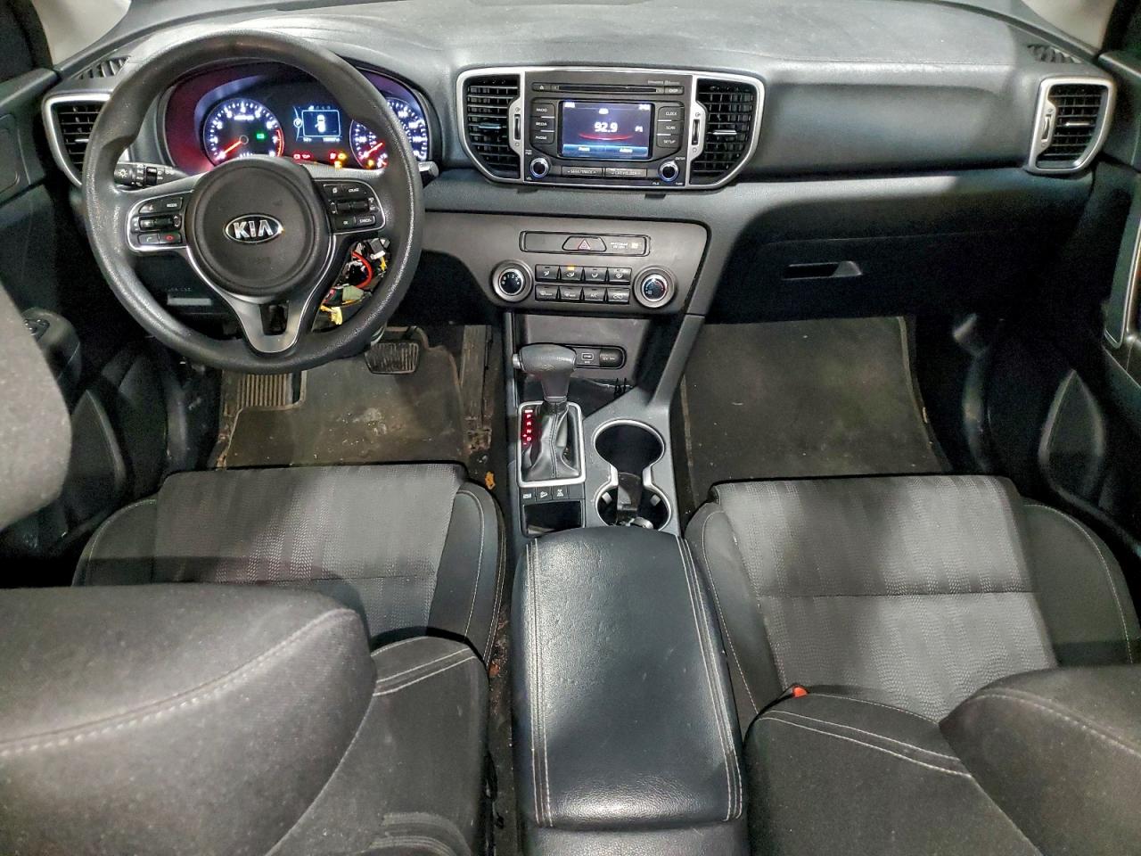 2017 KIA SPORTAGE LX photo 8