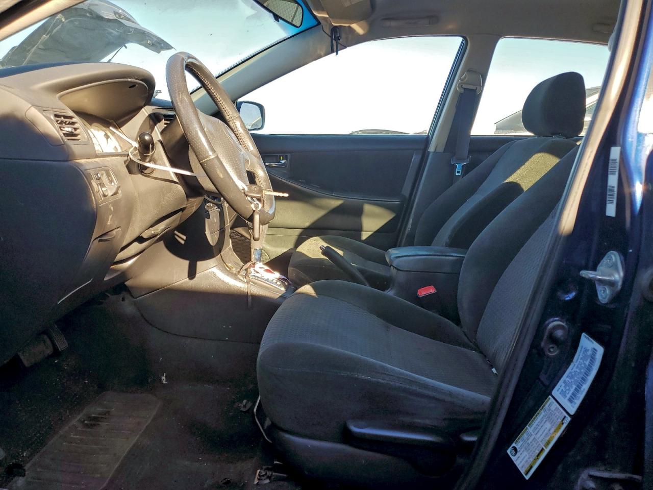 2005 TOYOTA COROLLA photo 7