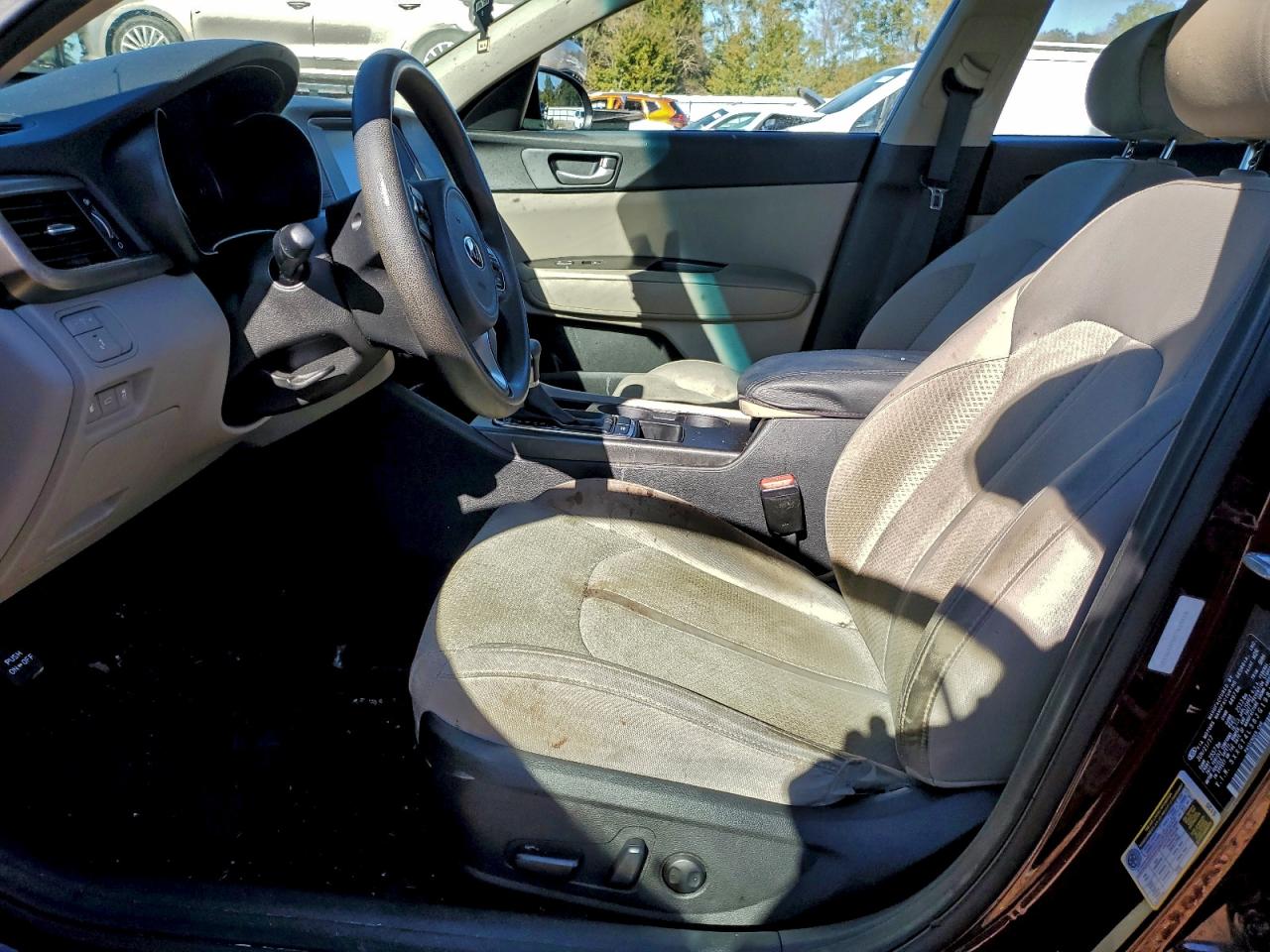 2018 KIA OPTIMA LX photo 13