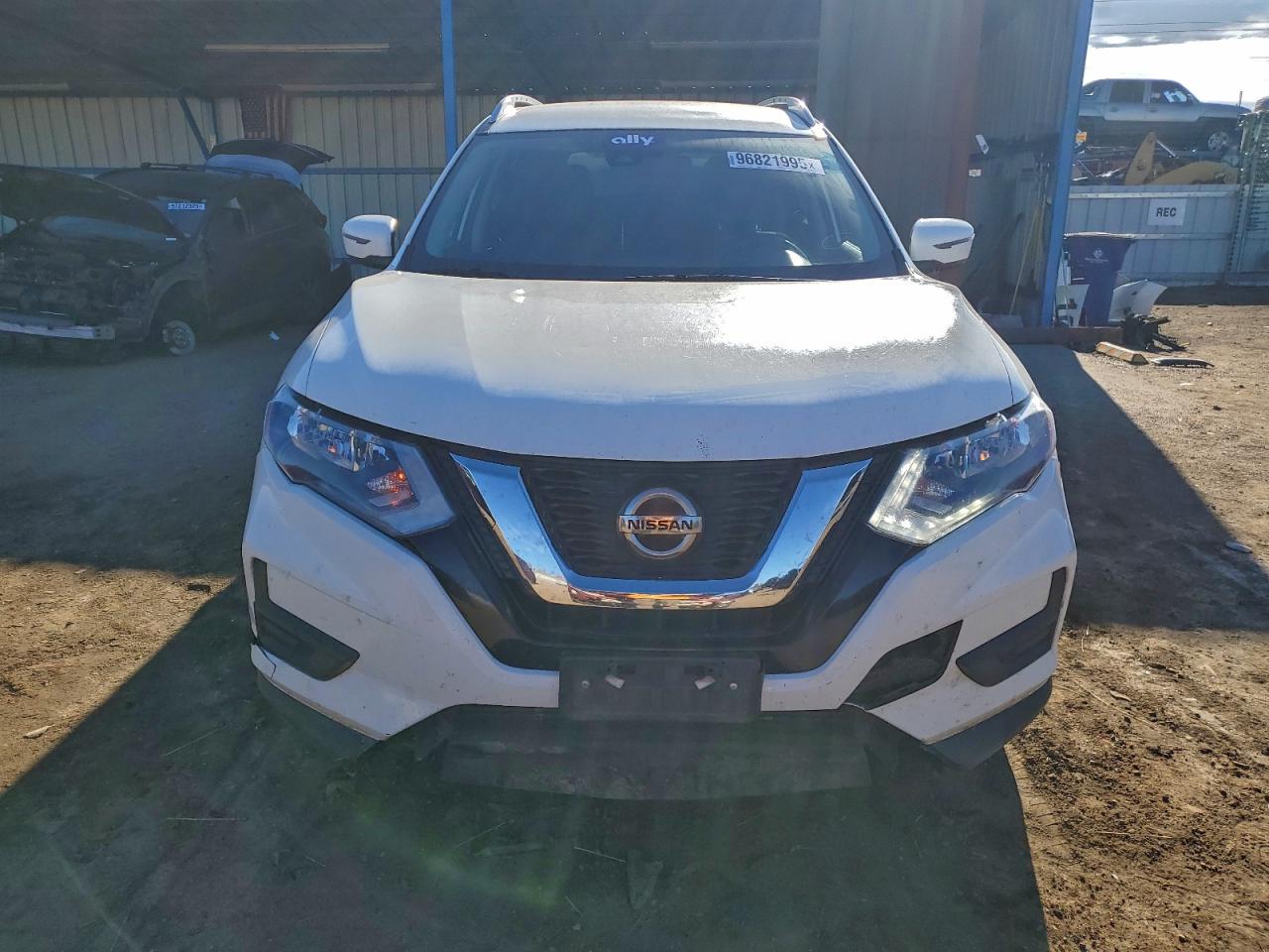 2019 NISSAN ROGUE S photo 5