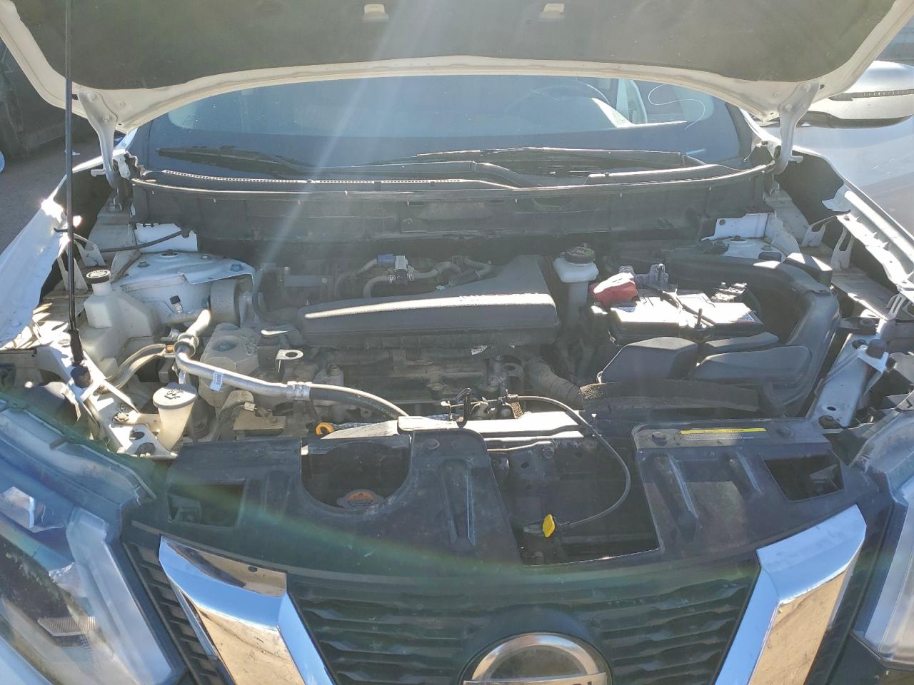 2019 NISSAN ROGUE S photo 12