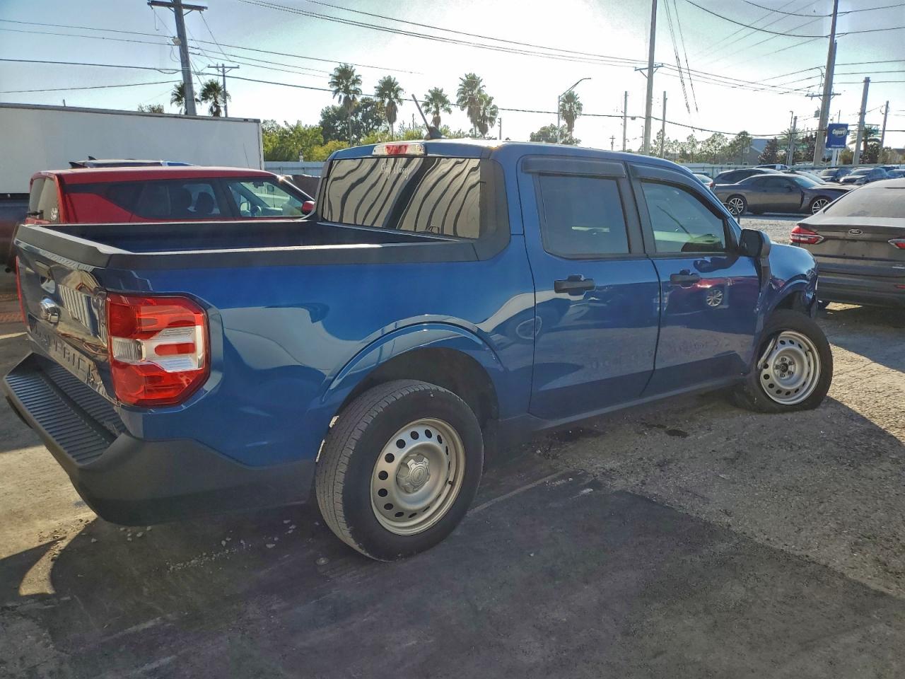 2023 FORD MAVERICK XL photo 3