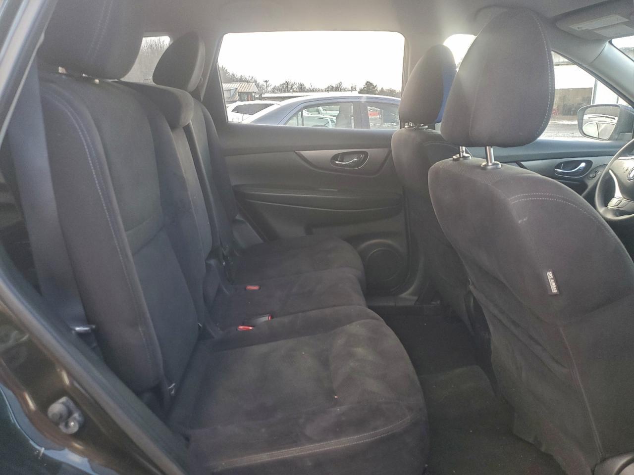 2016 NISSAN ROGUE S photo 11