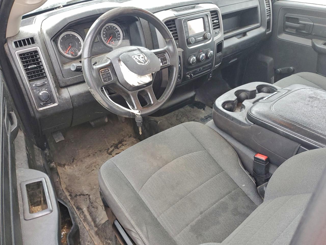 2023 RAM 1500 CLASSIC TRADESMAN photo 8