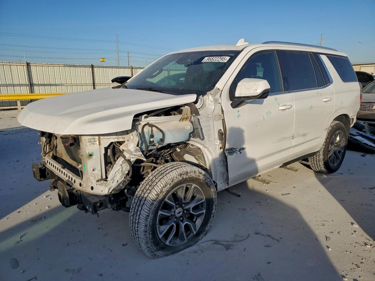 2021 CHEVROLET TAHOE C1500 LT — FRONT END damage — photo 1