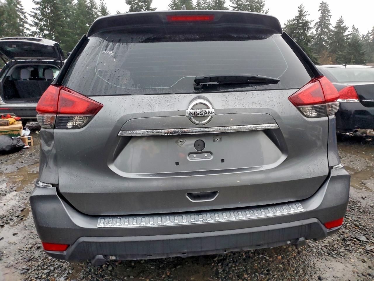 2017 NISSAN ROGUE S photo 6