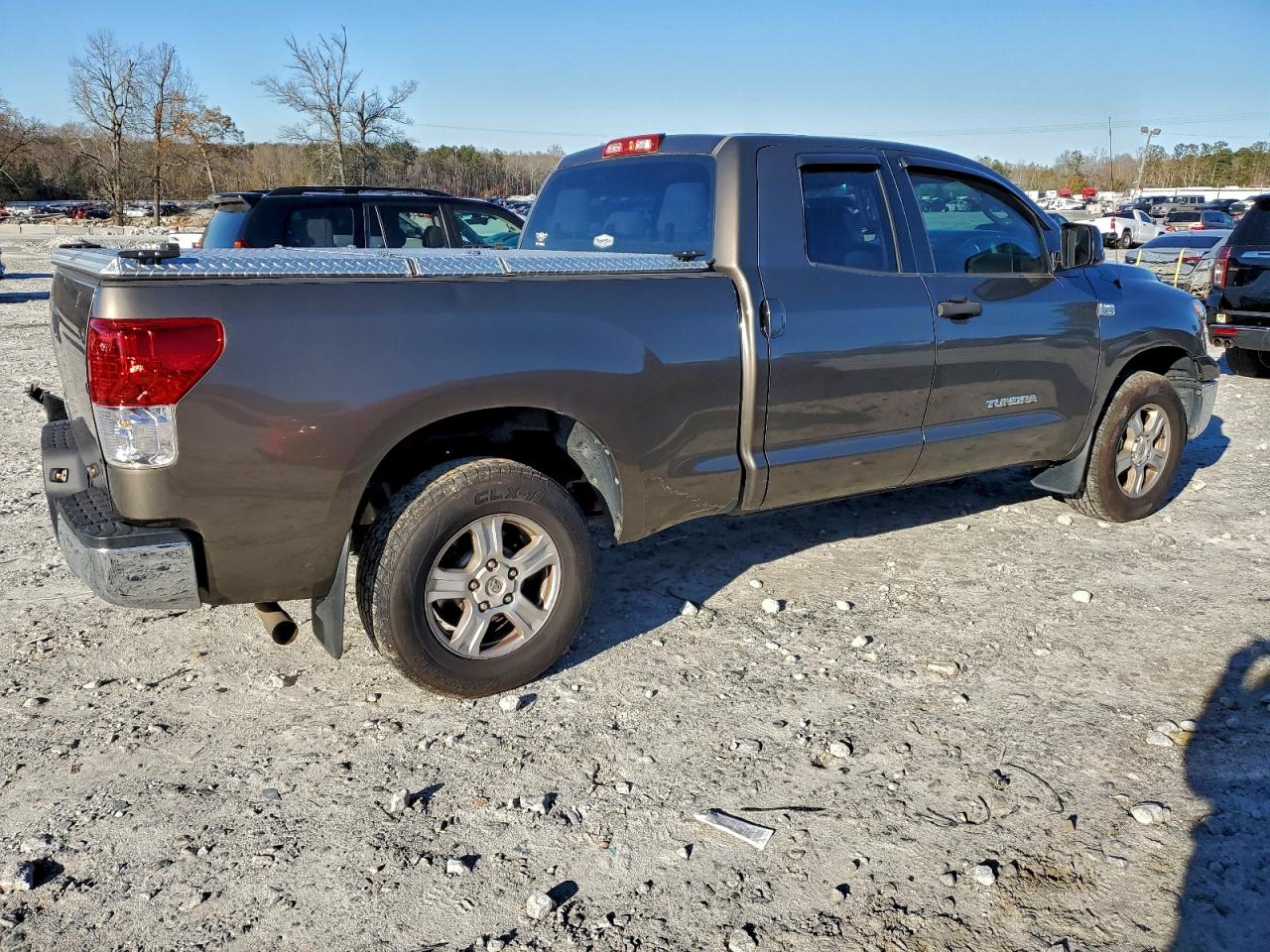 2010 TOYOTA TUNDRA DOUBLE CAB SR5 photo 3