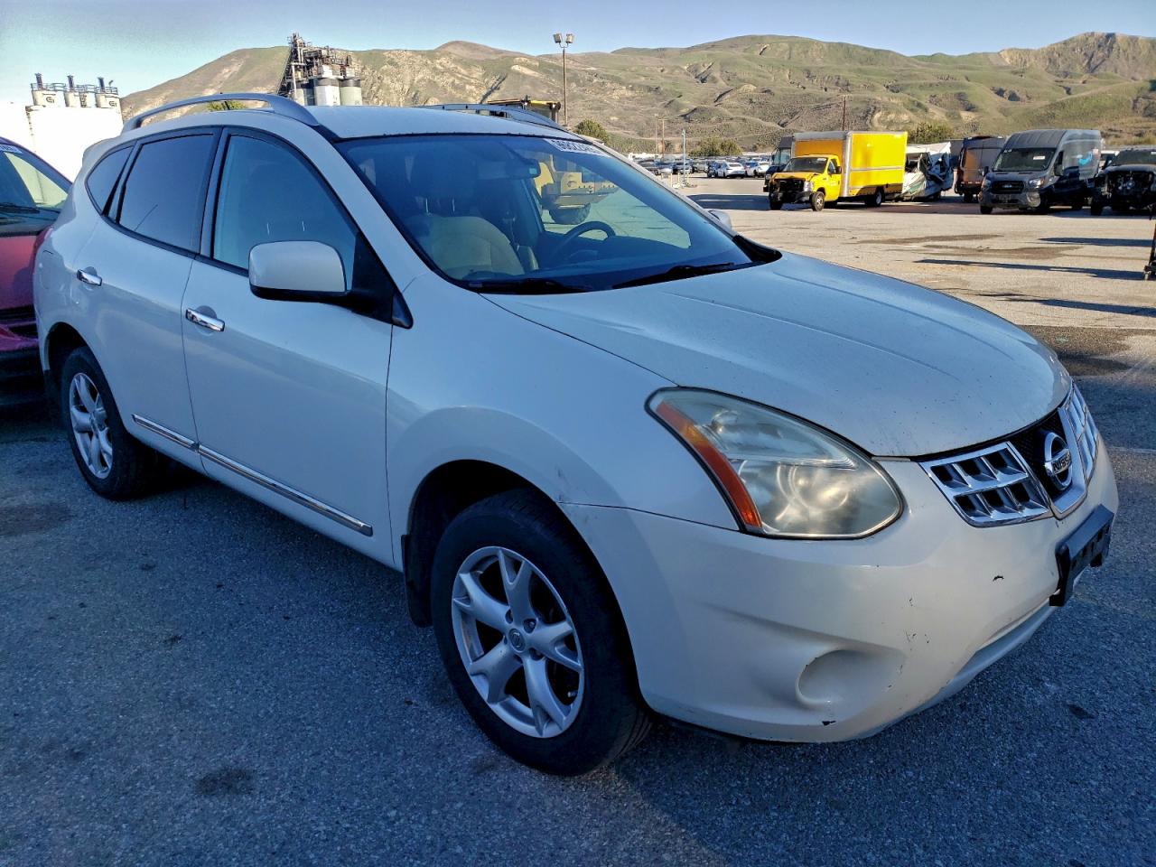 2011 NISSAN ROGUE S photo 4