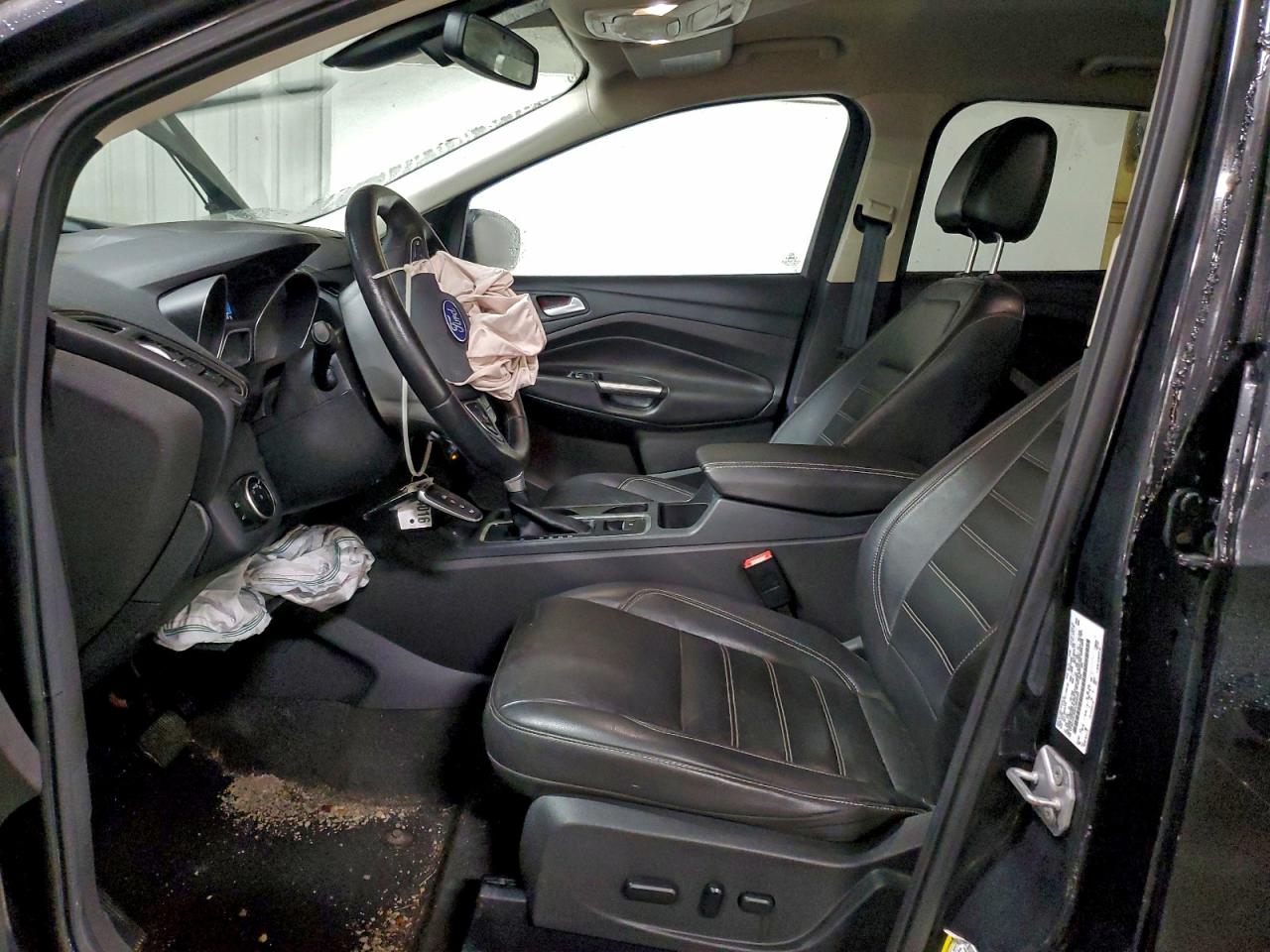 2017 FORD ESCAPE TITANIUM photo 7