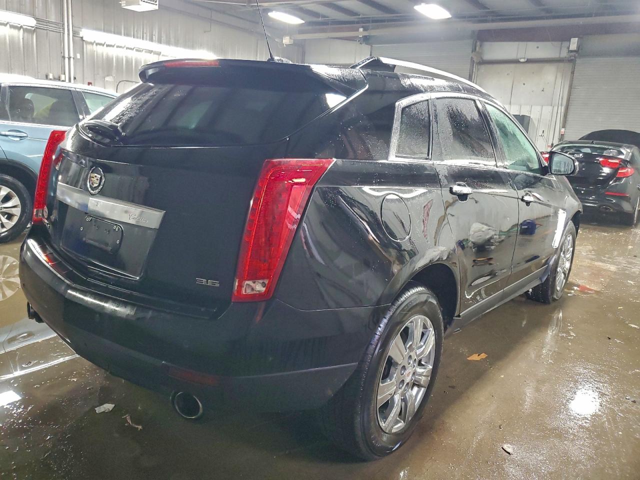 2016 CADILLAC SRX LUXURY COLLECTION photo 3