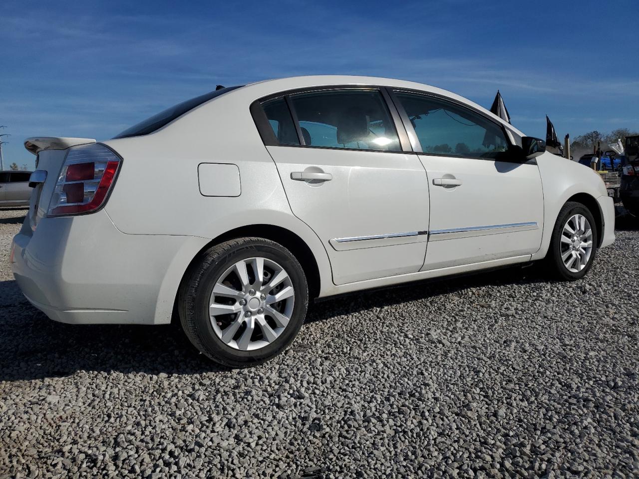 2012 NISSAN SENTRA 2.0 photo 3