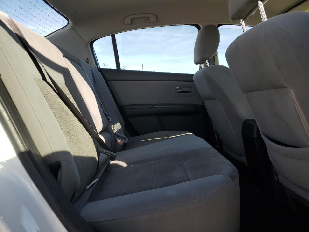 2012 NISSAN SENTRA 2.0 photo 10