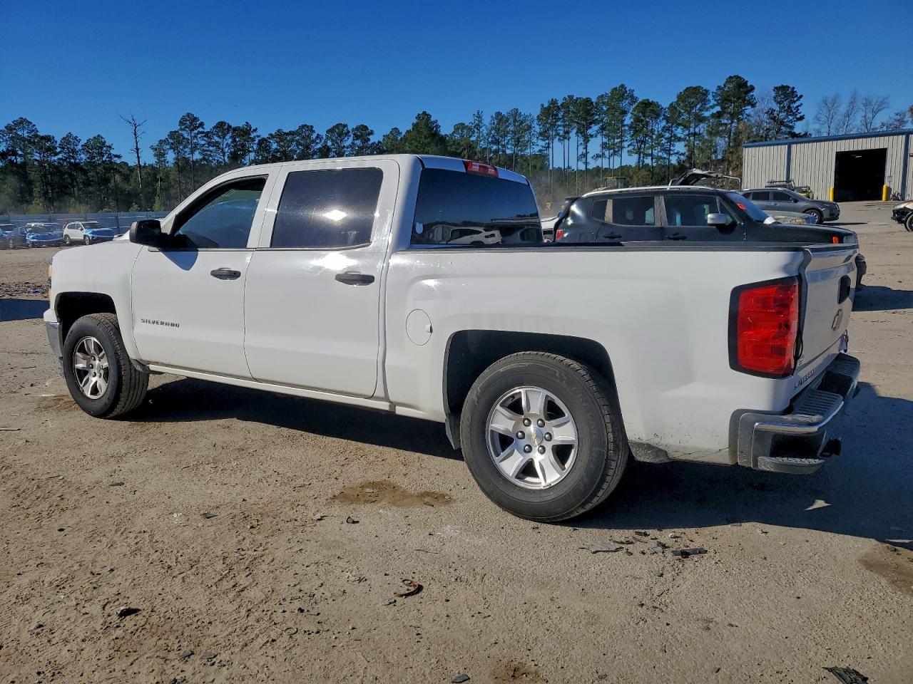 2014 CHEVROLET SILVERADO C1500 LT photo 2