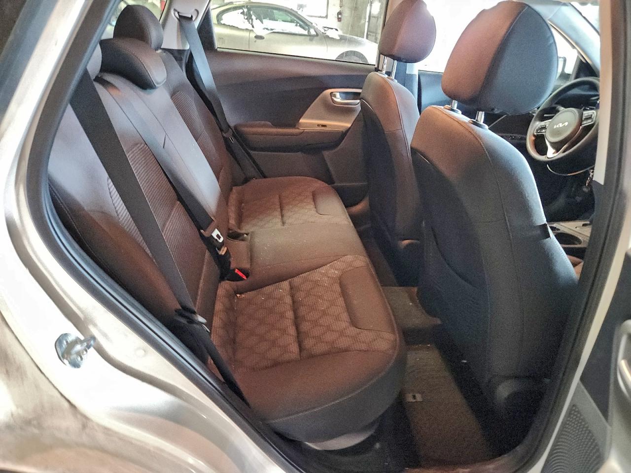 2022 KIA NIRO LX photo 10