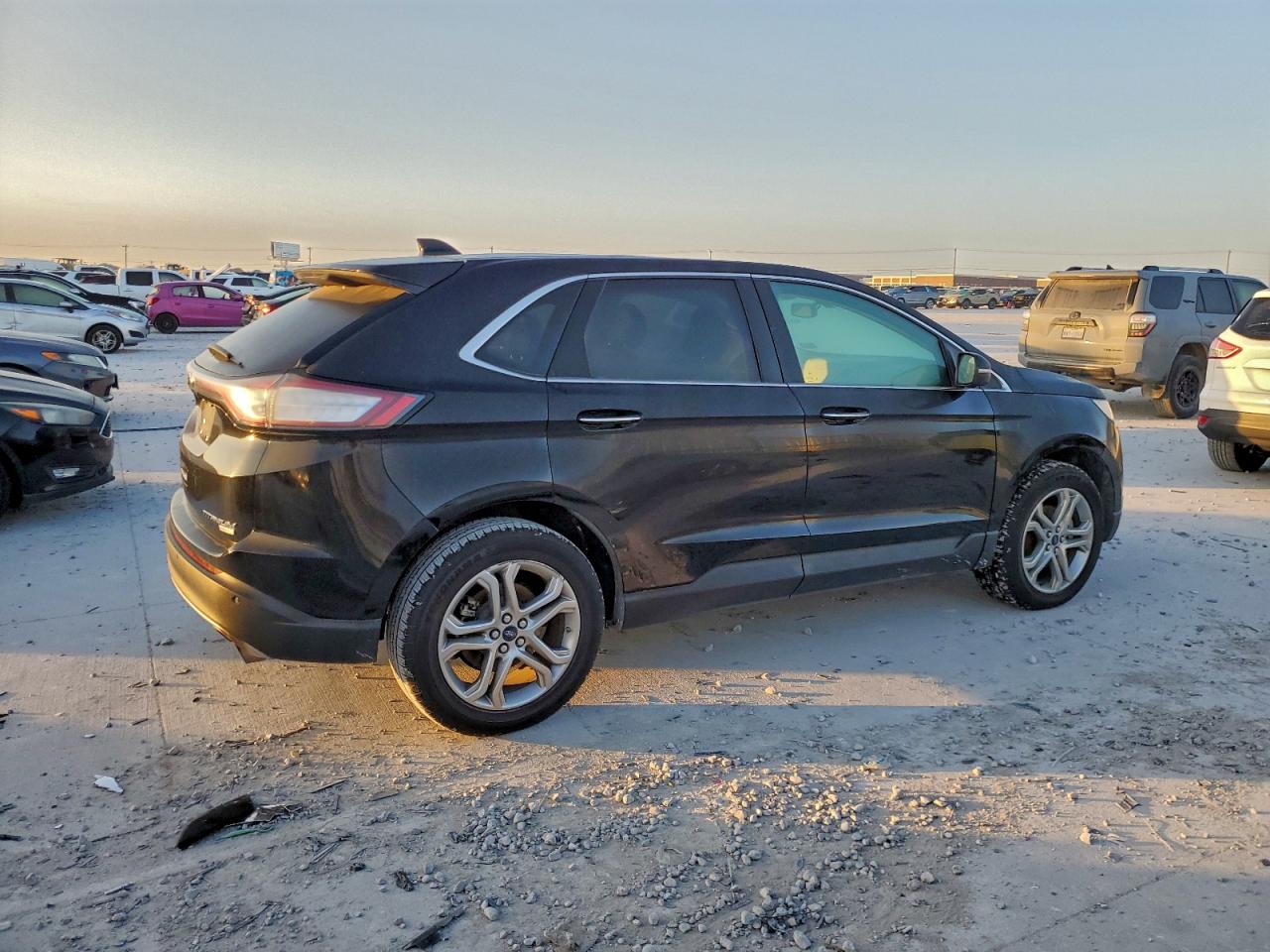 2017 FORD EDGE TITANIUM photo 3