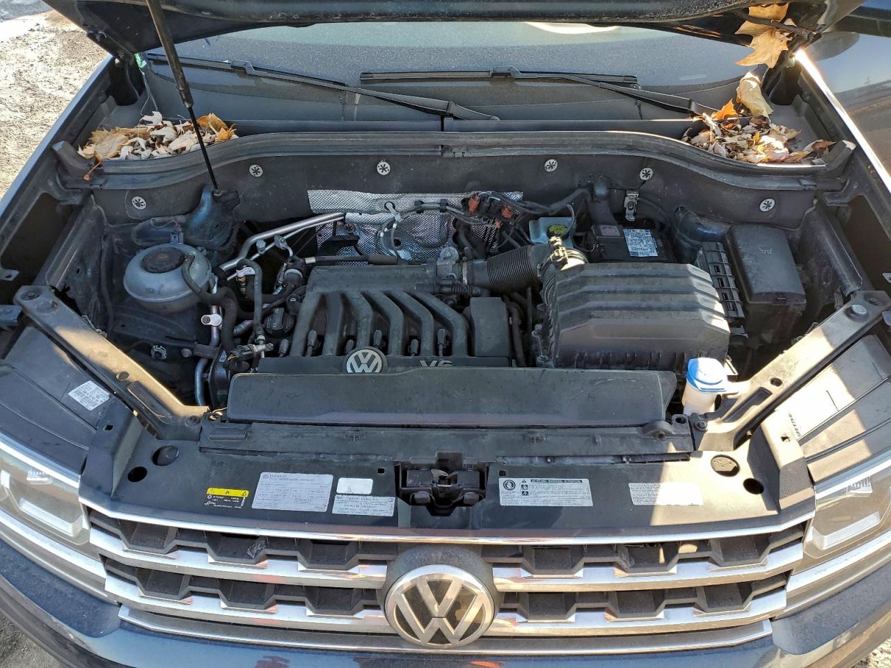 2018 VOLKSWAGEN ATLAS SE photo 12